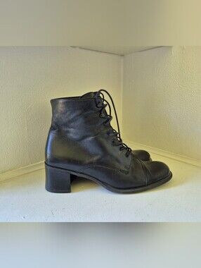 Vintage Leather Block Heel Boots Lace Up Size 9